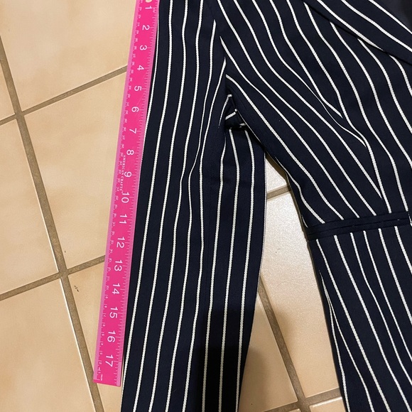 Banana Republic Navy Striped 2 Button Fitted Blazer - Picture 11 of 13